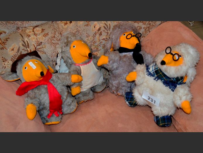 COLLECTION OF 4 WOMBLES OF WIMBLEDON STUFFED TOYS