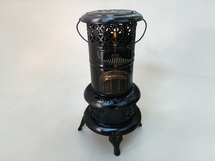 Antique Valor Portable Kerosene Oil Stove Heater