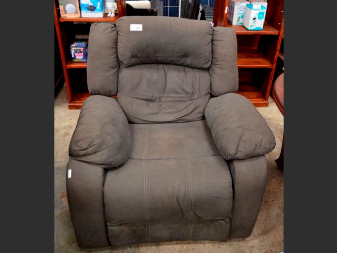 GREY UPHOLSTERED RECLINING ARMCHAIR [Needs a clean] [#: 408826576]