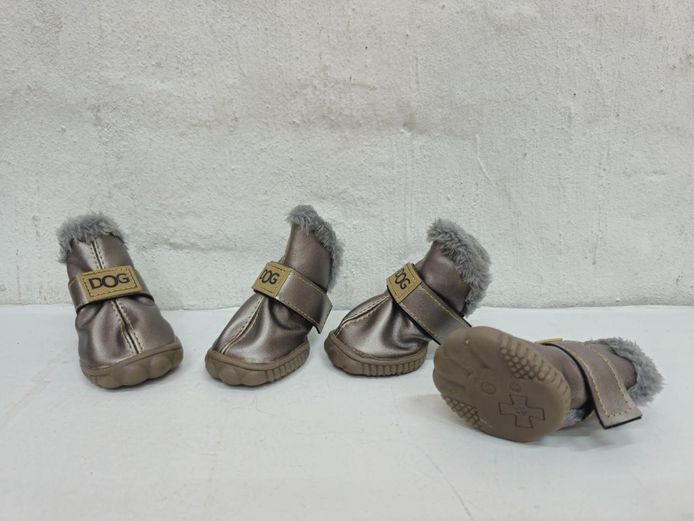 Metallic Grey Warm Fleece-Lined Dog Boots (Size 5)