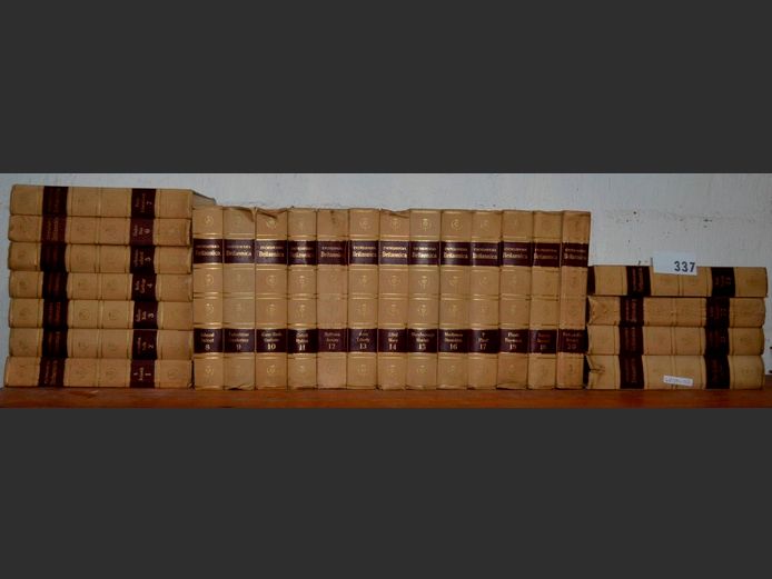 ENCYCLOPEDIA BRITTANICA IN 23 VOLUMES