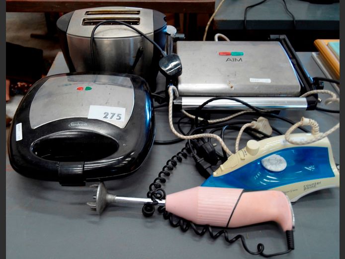 AIM SANDWICH PRESS, TOASTER, STEAM IRON, etc [Switch on, untested further]