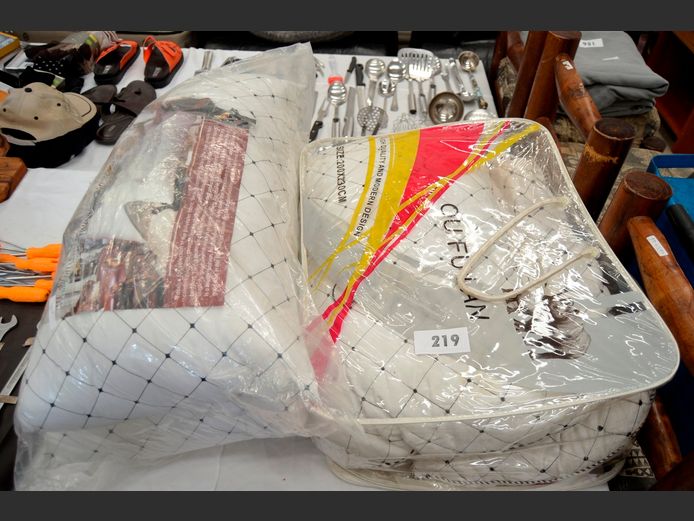 BLACK & WHITE PILLOWS & SCATTER CUSHIONS