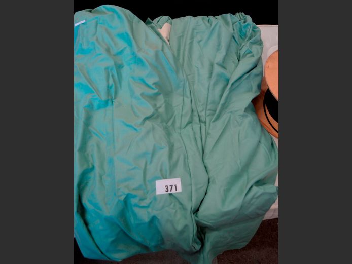 SET OF 3 DROPS GREEN CURTAINS