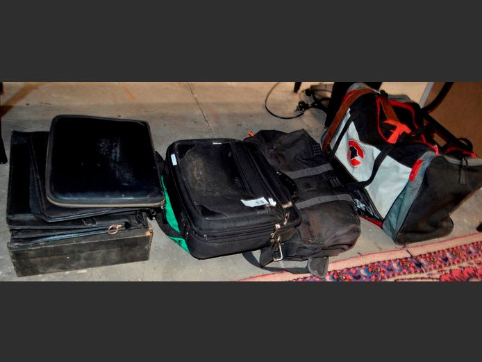 LAPTOP BAGS, TOGBAGS, BRIEFCASES, etc