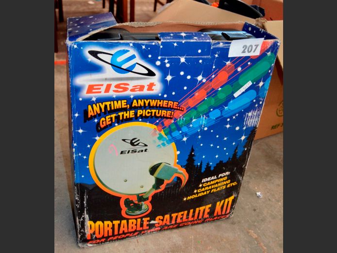 ELSAT PORTABLE SATELLITE KIT [Untested]