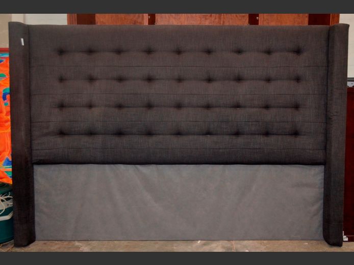 GREY BUTTON BACK KING SIZE HEADBOARD