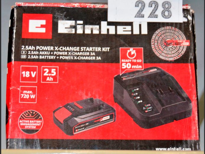 EINHELL PXC 2.5Ah BATTERY & CHARGER KIT
