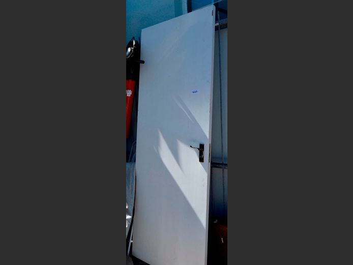 WHITE FIRE DOOR, 230 x 81cm