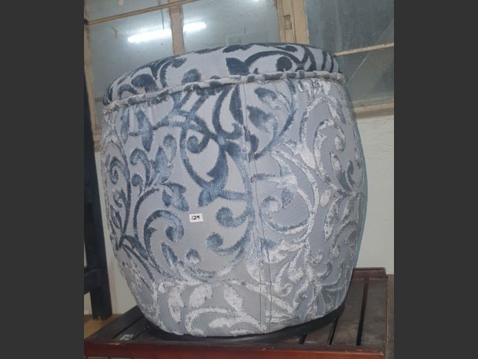 GREY UPHOLSTERED CIRCULAR OTTOMAN, 42cm Diameter x 43cm High