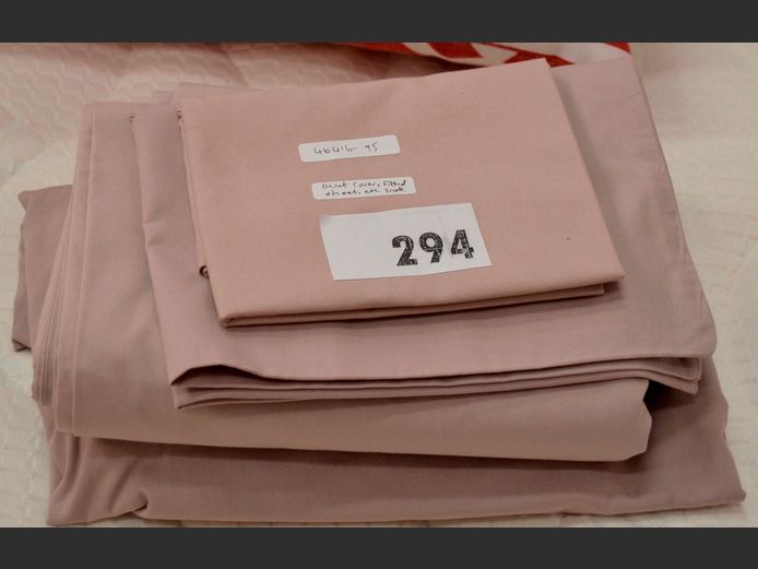 SINGLE DUVET COVER, FITTED SHEET & PAIR PILLOWCASES