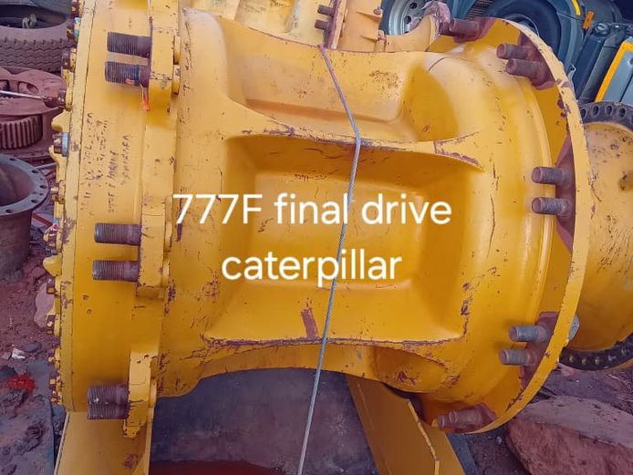 777F CAT Final drive