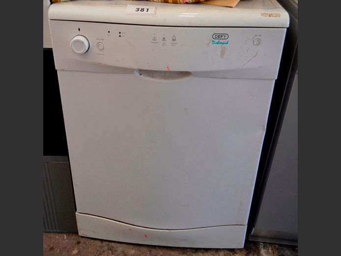 DEFY DISHMAID DISHWASHER [Switches on, untested further]