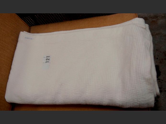 AVA, PORTUGAL, 100% COTTON THROW