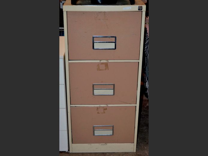 STEEL 2-TONE, 3-DRAWER FILING CABINET, 63 x 47 x 102cm
