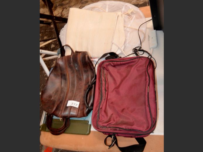 LOT: ELECTRIC BLANKET, MOSQUITO NET, etc