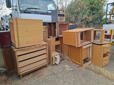 Assorted offic furniture scrap