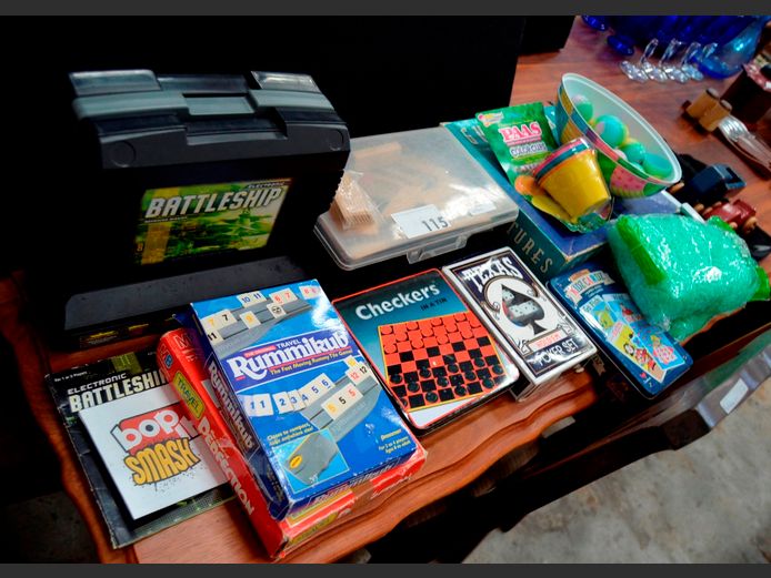 BOARD GAMES, BATTLESHIPS, WOODEN TRAYS, etc