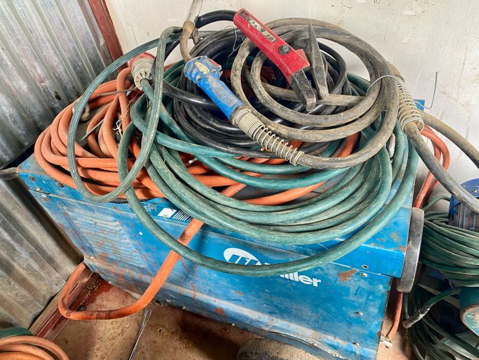 MILLER WELDER 440 AMP