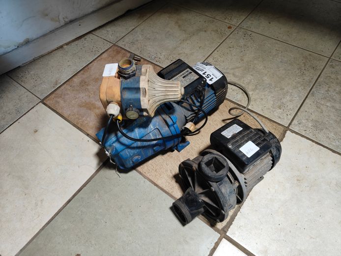 2 X WATER PUMPS - SINGLE PHASE