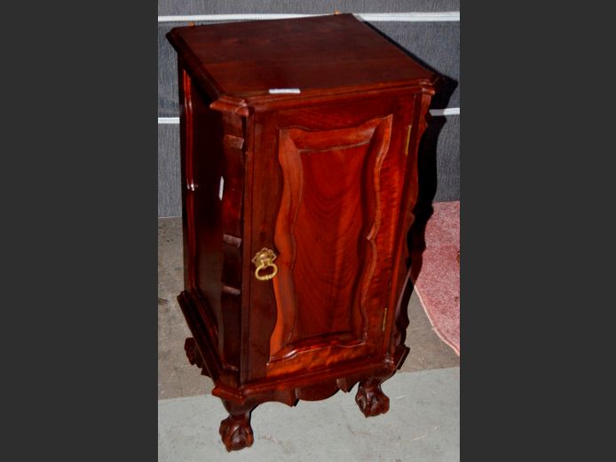 IMBUIA BALL & CLAW SINGLE DOOR BEDSIDE PEDESTAL, 40 x 36 x 77cm