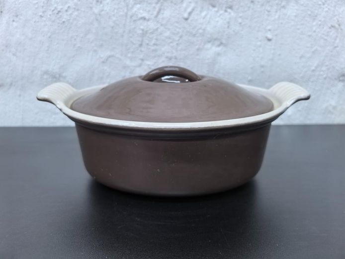 1950's French Cousances Enamelled Cast Iron Casserole Dish #18