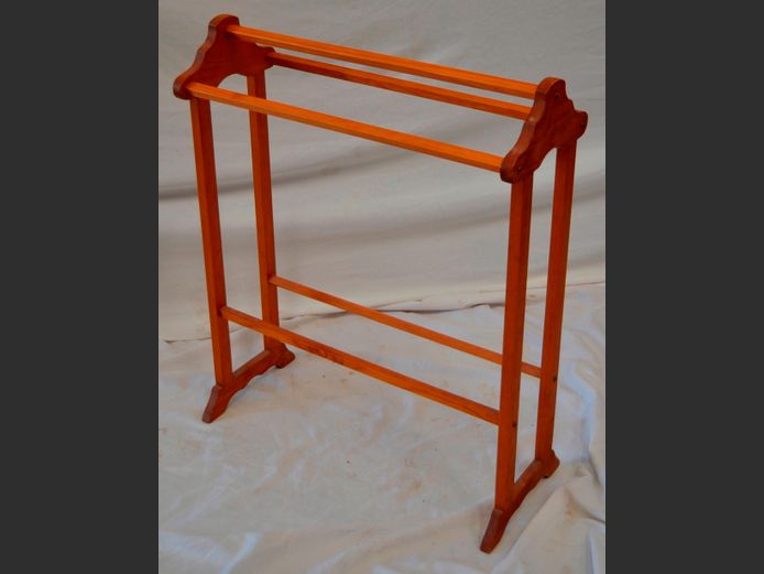 PINE TOWEL STAND, 68 x 27 x 84cm