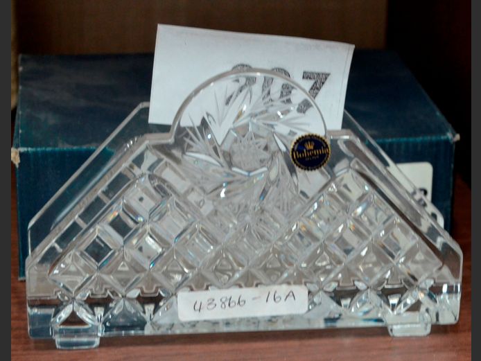 BOHEMIA CRYSTAL NAPKIN HOLDER