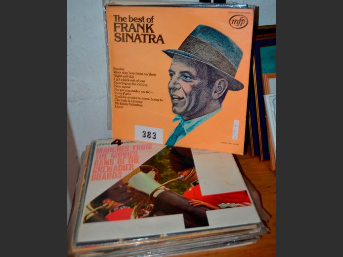 COLLECTION LP RECORDS: FRANK SINATRA, RICHARD CLAYDERMAN, etc