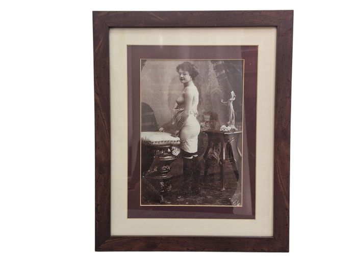 Edwardian Glamour Risqué Framed Print