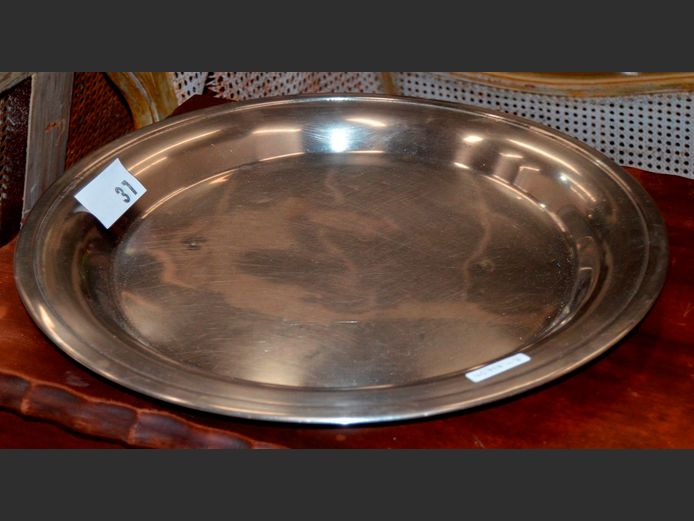 CIRCULAR STAINLESS STEEL SERVING TRAY, 50cm Diameter