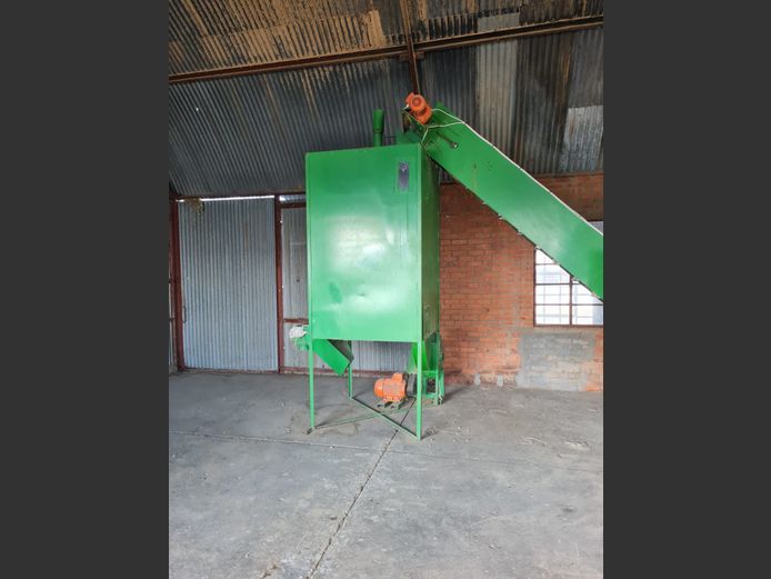 Agricon 150 pelleting machine