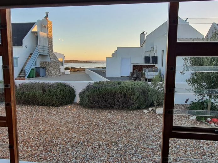 Coastal Dream Four Bedroom Dual Living Home Jacobsbaai