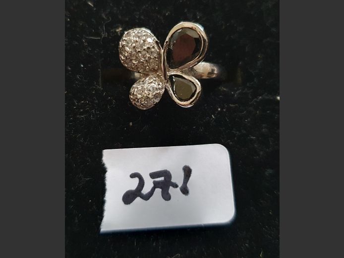 SILVER DRESS RING WITH BLACK & CLEAR STONES