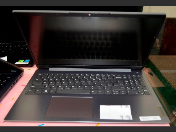 LENOVO IDEAPD 3 [Untested, no charger]