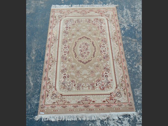BEIGE, CREAM, BURGUNDY & PINK MACHINE MADE PERSIAN CARPET, 200 x 117 [R]