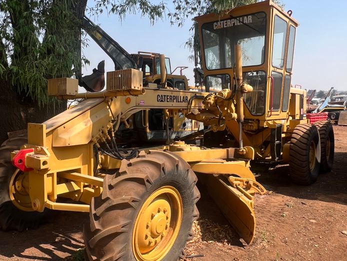 CAT 120G Grader