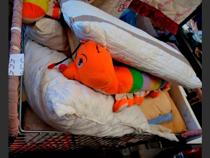 PILLOWS, SCATTER CUSHIONS, etc [Excl. Bin]