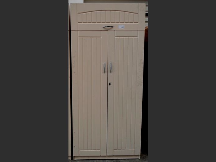 CREAM PAINTED 3-DOOR WARDROBE, 88 x 55 x 198cm [#: 417027770]