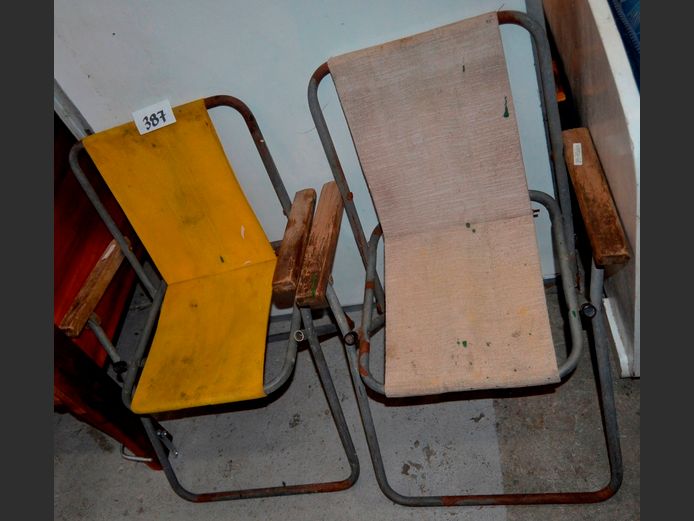 PAIR CHILDREN'S CAMPING CHAIRS