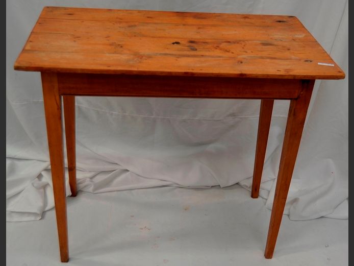ANTIQUE YELLOWWOOD KITCHEN TABLE, 91 x 55 x 77cm