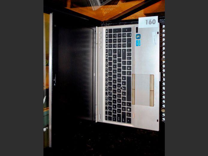HP LAPTOP [Untested, No charger]