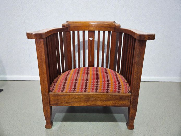 Antique Mission Style Oak Barrel Chair