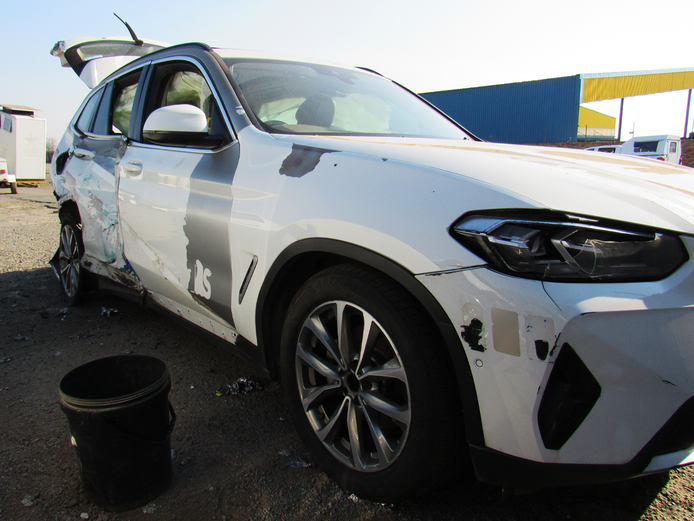 2023 White X3 xDrive 20d - 92FG