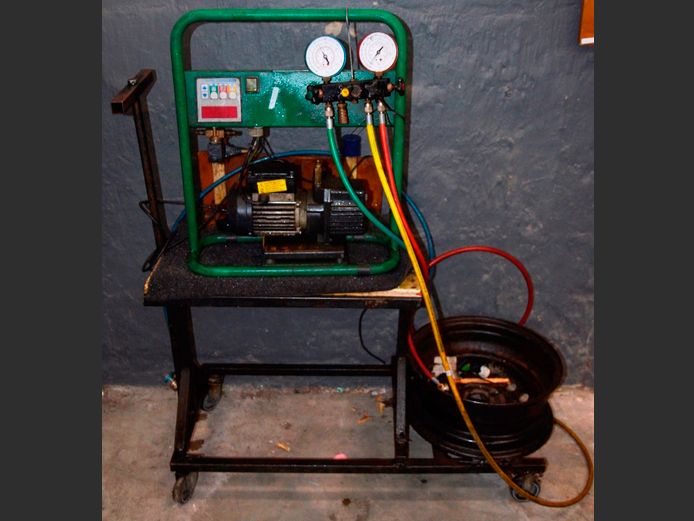 WIGAM AIRCON SERVICING KIT [Untested] [#: 42621661]