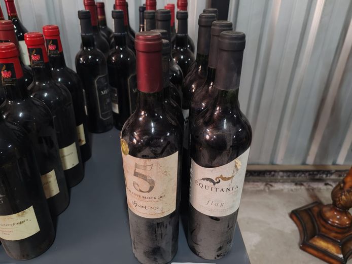 Selection of Wine (STC)
