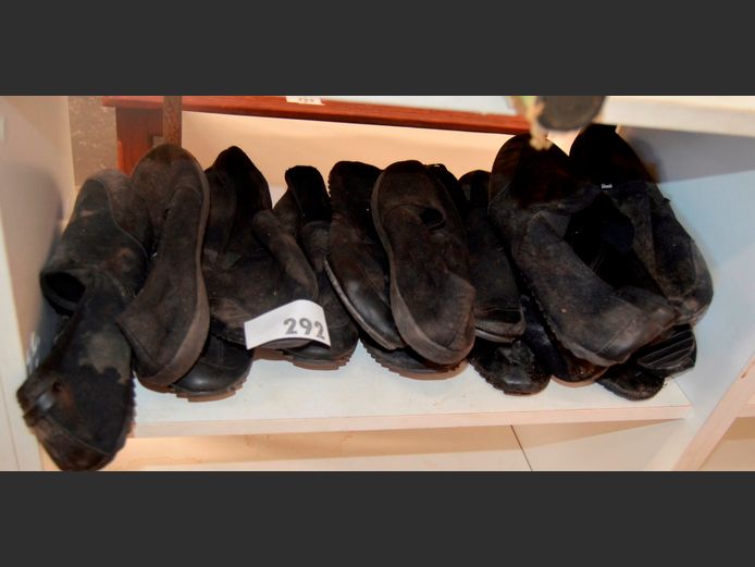 LOT: BLACK SLIP-ON SHOES [Need washing]