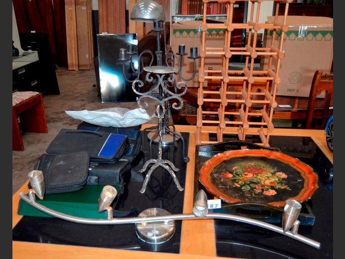 LOT: DESK LAMP, CEILING LIGHT, CANDELABRA, WOODEN WINE RACK, etc