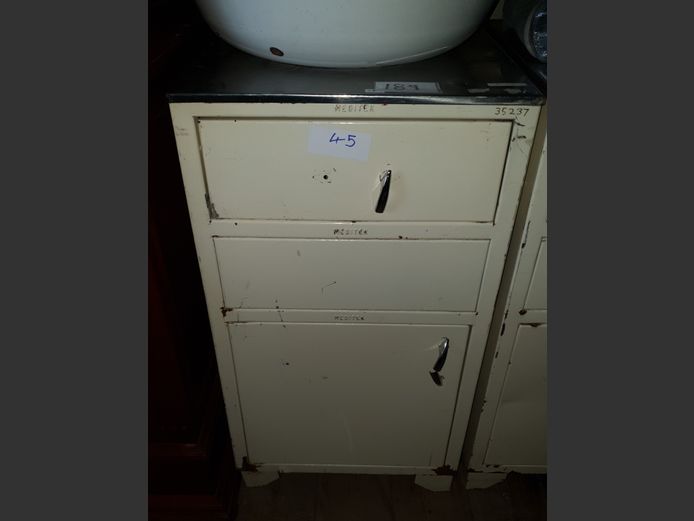MEDITEK CREAM METAL & STAINLESS STEEL TOP SINGLE DOOR, SINGLE DRAWER CABINET, 43 x 43 x 79cm