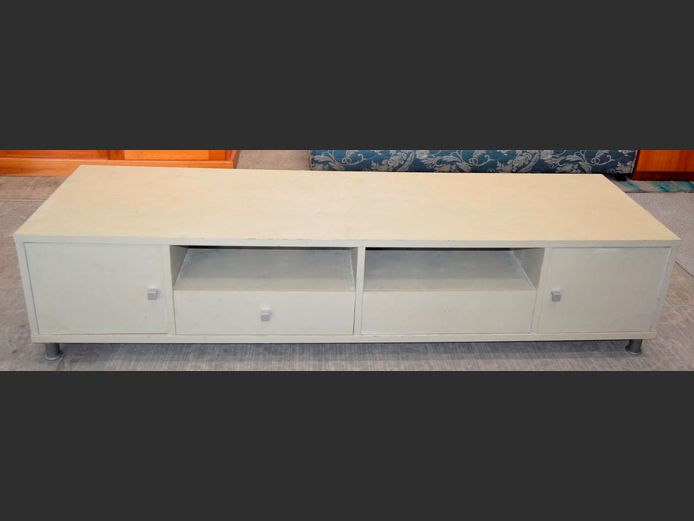CREAM PAINTED 2-DOOR, 2-DRAWER TV STAND, 200 x 55 x 45cm